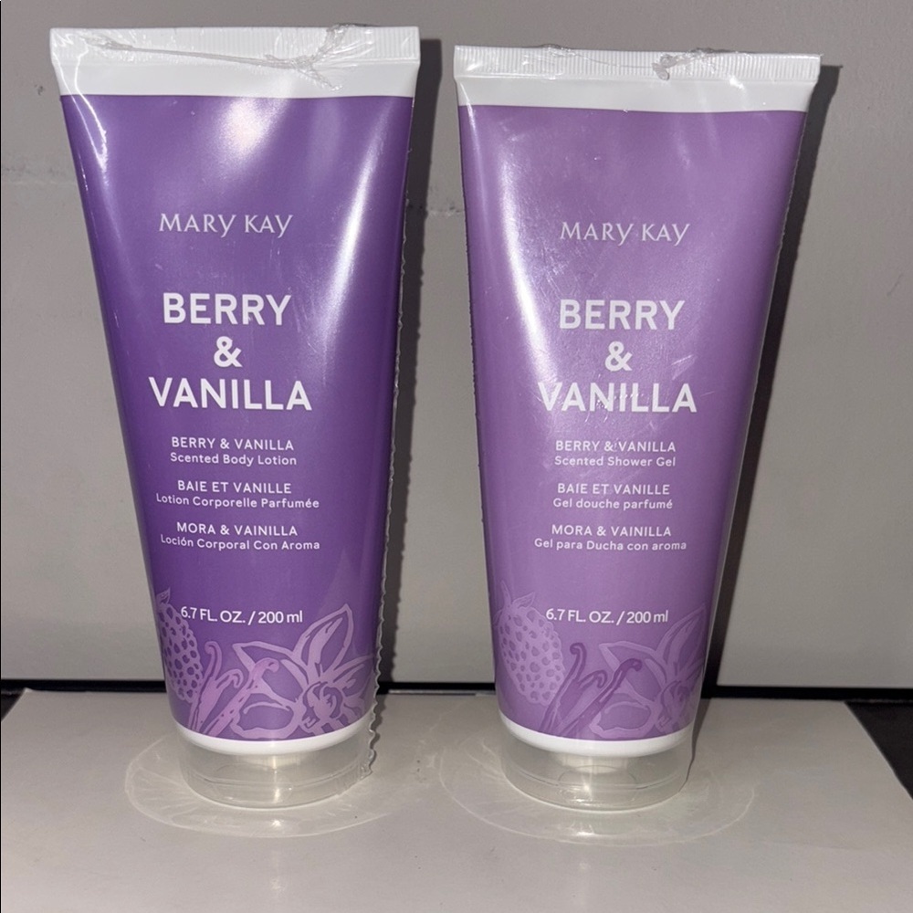 Mary Kay Purple Body Wash Berry‎ & Vanilla